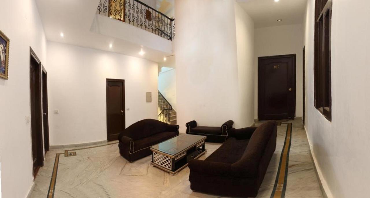 דרמסאלה Divyansh Hotel מראה חיצוני תמונה