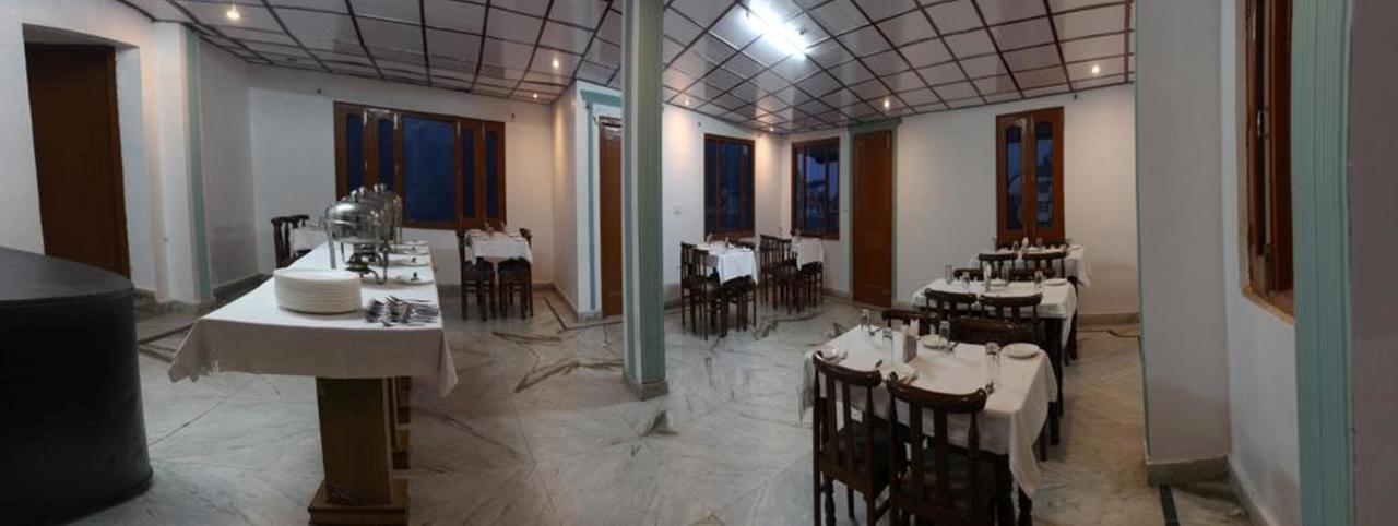 דרמסאלה Divyansh Hotel מראה חיצוני תמונה