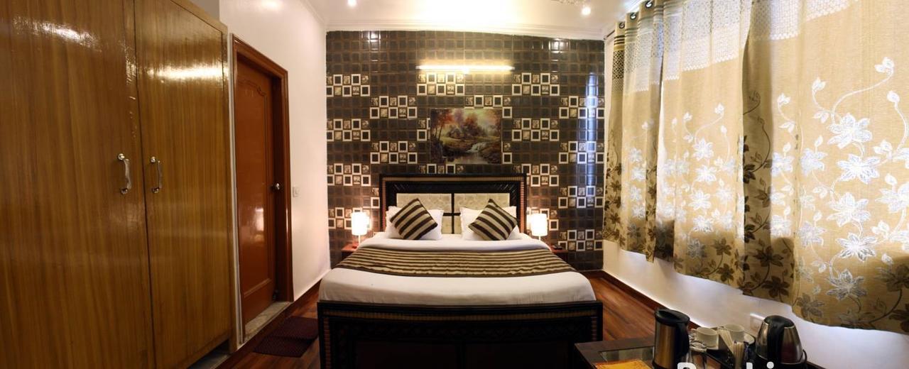 דרמסאלה Divyansh Hotel מראה חיצוני תמונה